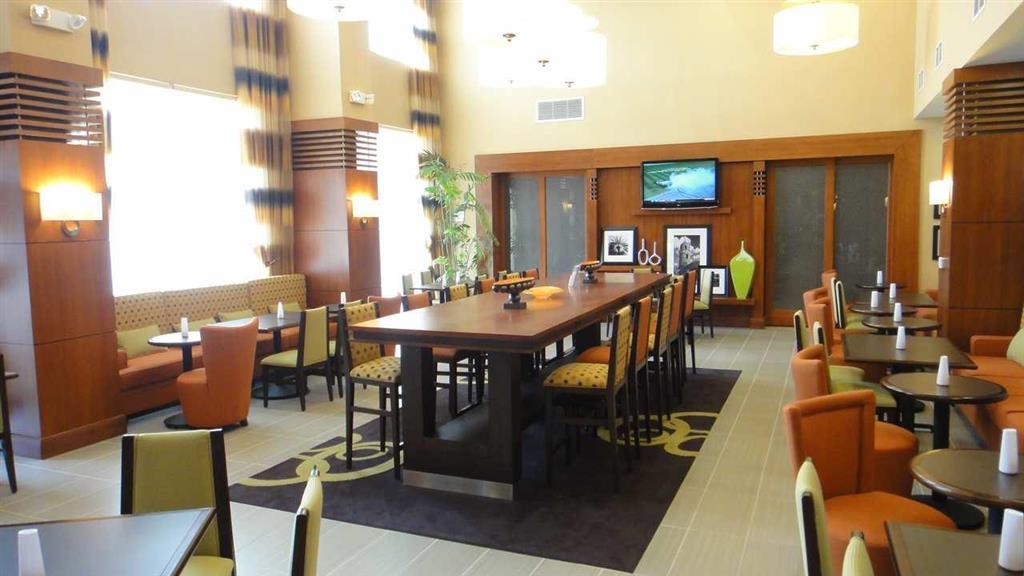 Hampton Inn&Suites Riverside/Corona East Restaurante foto