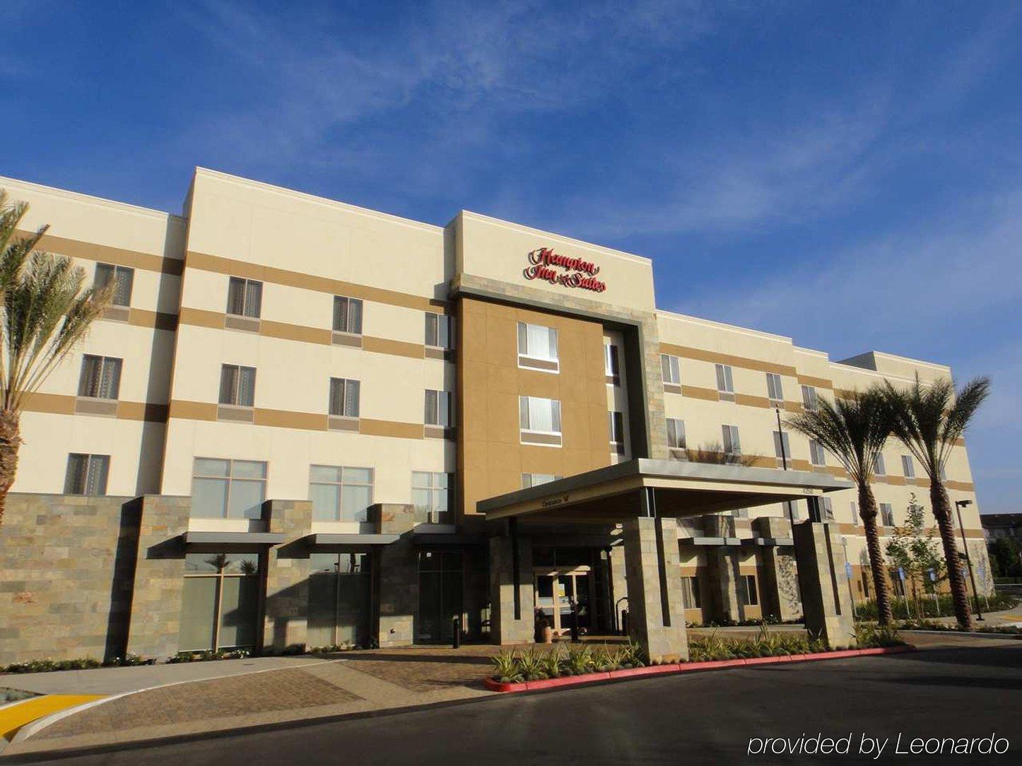Hampton Inn&Suites Riverside/Corona East Exterior foto