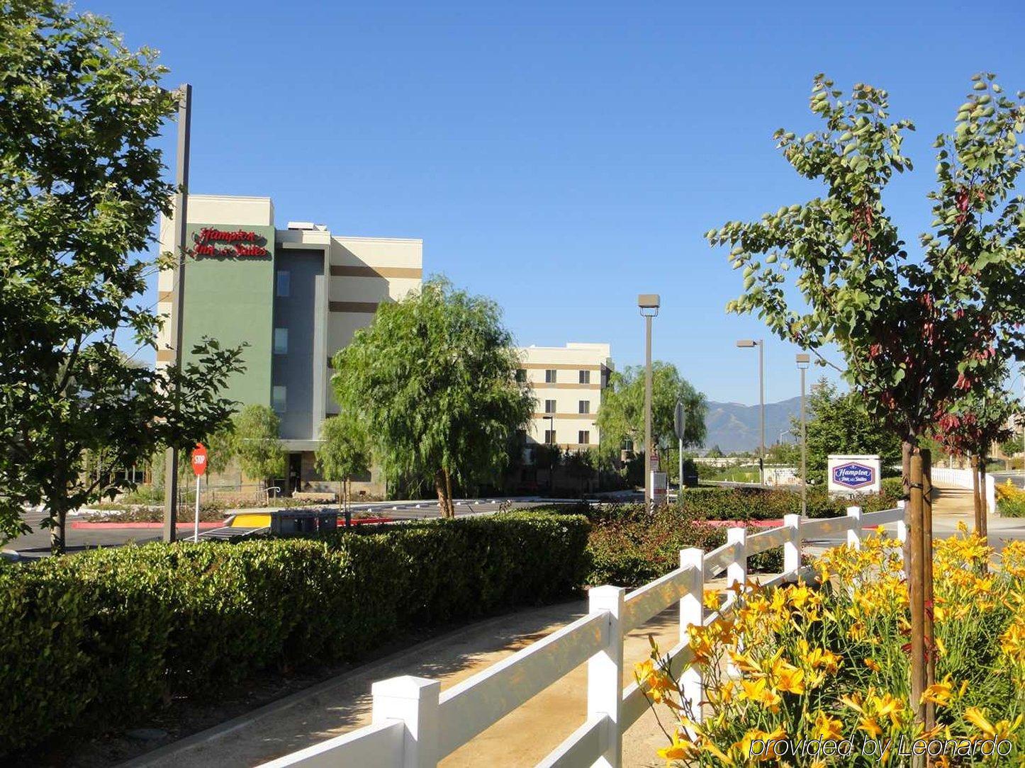 Hampton Inn&Suites Riverside/Corona East Exterior foto