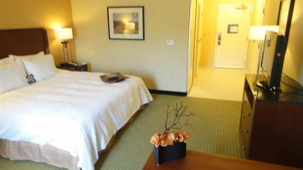 Hampton Inn&Suites Riverside/Corona East Habitación foto